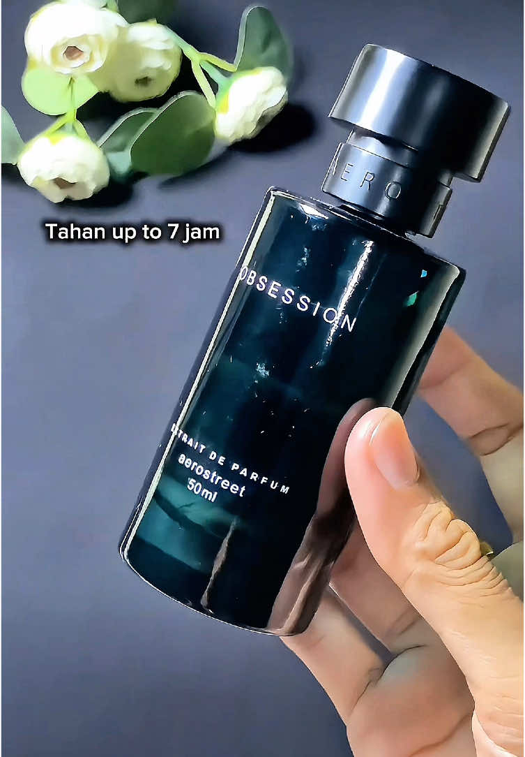 Obsession by @aerostreet , Top tone : Pineapple ,Bergamot,Woody #Parfume #parfum #parfumecowok #extraitdeparfum #aerostreet #parfumeaerostreet 