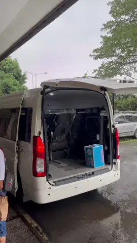 Day 2 Pelayanan di kota Metropolitan ✔️  Info & Reservasi : ☎️ 082281851226  #rentalmobilklaten #sewamobilklaten #rentaljogja #sewamobiljogja #klaten24jam #sewapajeroklaten #sewainnovaklaten #sewahiaceklaten #sewaavanzaklaten #sewaelfklaten #sewamediumbusklaten #divatransportklaten #fypシ #fyp 
