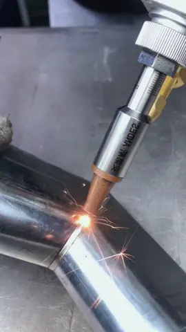 เชื่อม Elliptical Galvanized.#เครื่องเชื่อมเลเซอร์มือถือ #เทคโนโลยีการเชื่อม #ช่างเชื่อม #welding #โลหะ #เชื่อมอลูมิเนียม 