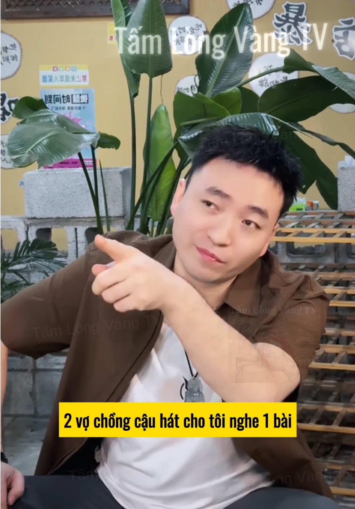 Tổng tài đến phá quán đàn em, đưa ra yêu cầu vô lý và cái kết cảm động #tintuc #cuocsong #phimhay #phimtrungquoc 