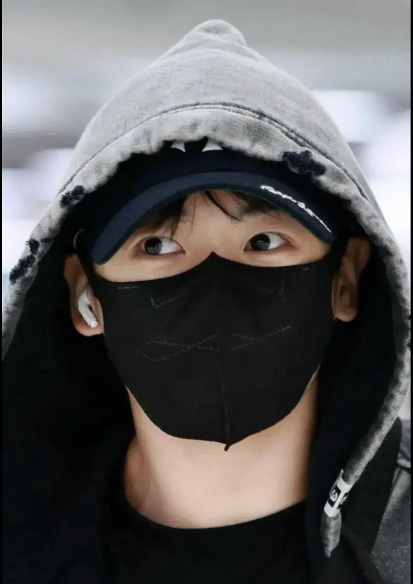 #jungkook #jungkookie  #jeonjungkook전정국  #jeonjungkook전정국  #eyes  #socute  @AbjkMRstY #japan 