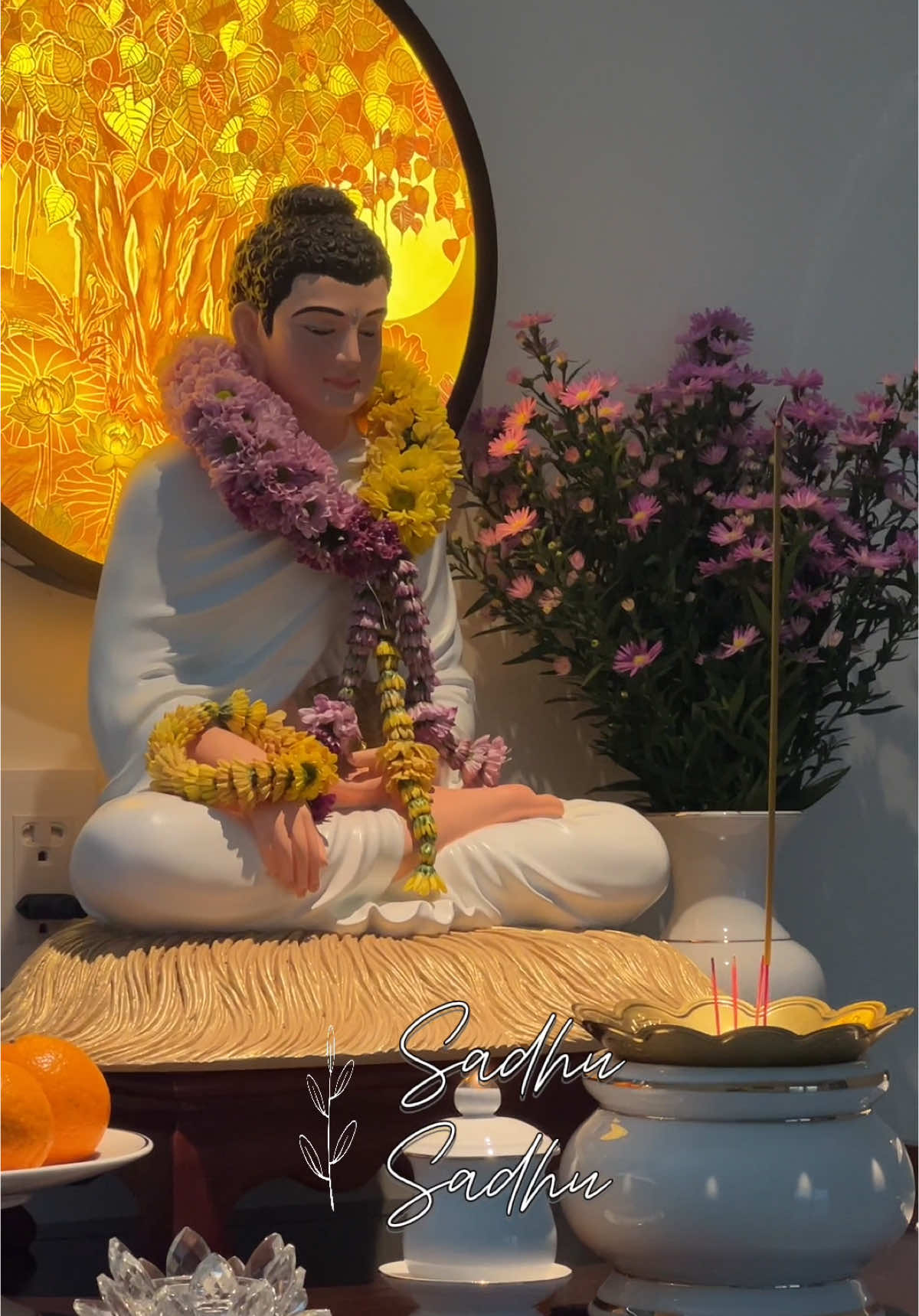 Ước mơ bnhiu năm giờ cũng đủ duyên để làm vòng hoa rồi !  #sadhu #phatphapnhiemmau #vonghoacungphat 