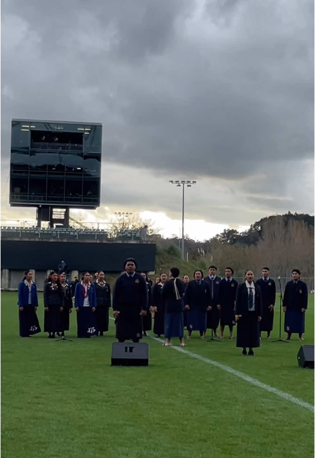 Our Auckland Pasifika Students Choir had the honour to perform both the New Zealand 🇳🇿 & USA 🇺🇸 National Anthems for today’s International Match Fixture @blackferns VS @USARugby at North Harbour Stadium and also entertaining the fans with our Half Time Show Performance.   We’re ALWAYS grateful to @nzrugbyofficial & @kojoworld for entrusting us with this role 🙏🏾 #SaintzUp #Pasifika #PolyKids #Choir #BlackFernsvsUSA 
