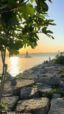 Üsküdar…💐🌷💝 #f#foryouf#foryoupagеg#goturkeyv#visitistanbull#londontiktok🇬🇧🇬🇧🇬🇧u#usa🇺🇸p#parisi#istanbulcityloveristanbulcitylover #üsküdar 