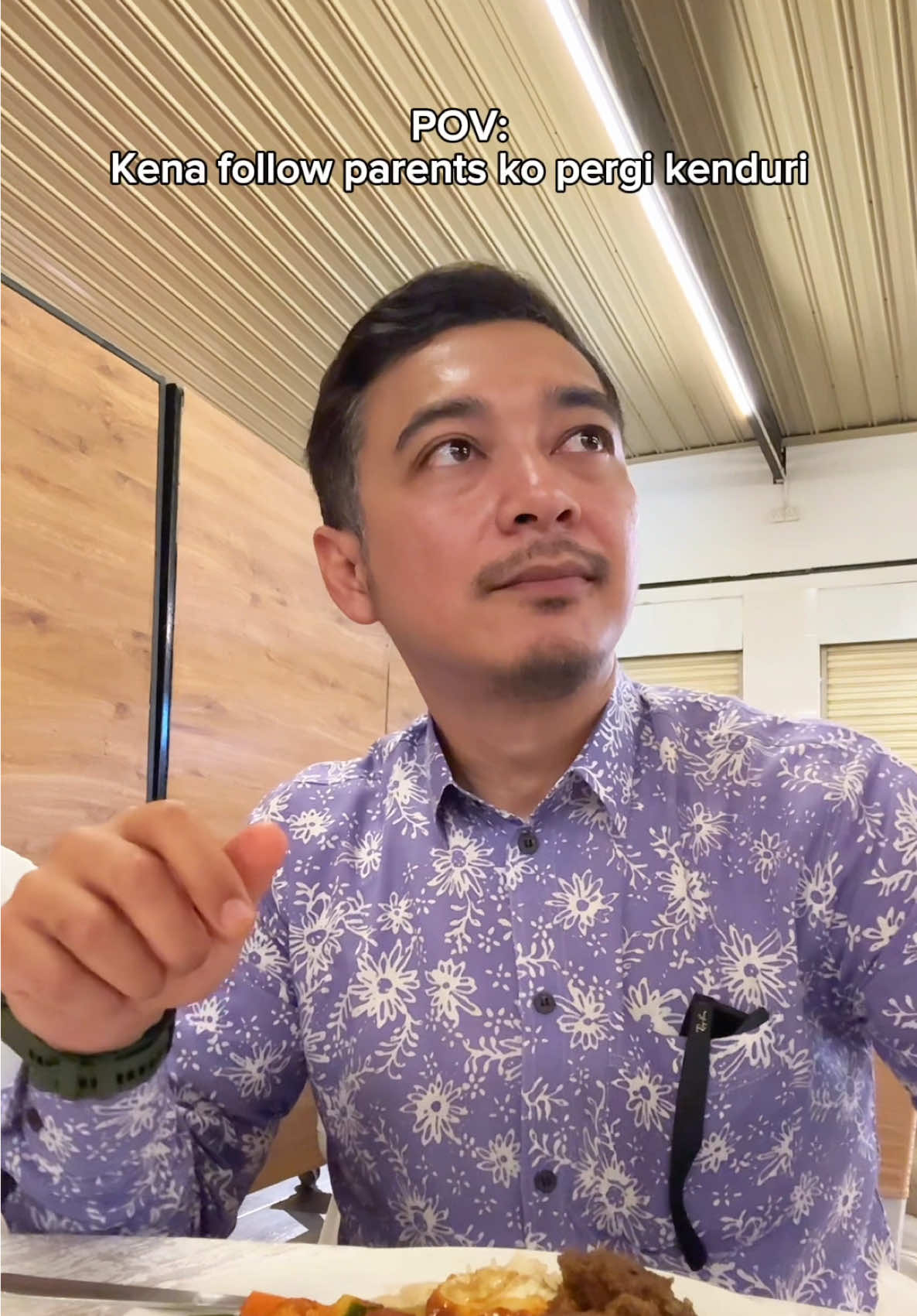 POV: Bila kena follow parents ko pergi kenduri. Lagi2 semua nama yang disebut ko tak kenal 😅😅😅 #Vlog #kenduri #makan #kenyang #alhamdulillah #fyp 