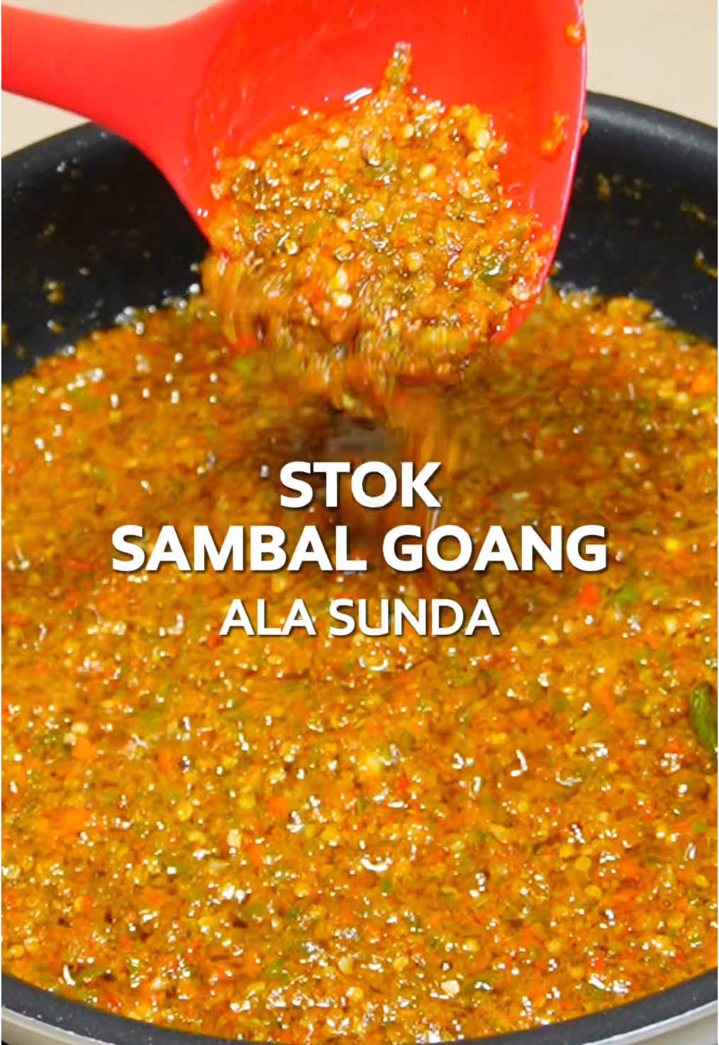 Replying to @Dhila’skukk🔪 Sambal Goang ala Sunda ini cocok banget dimakan pake ayam goreng atau lauk lainnya, sambelnya tuh pedes, gurih & ada aroma kencurnya beuh sedep mantep pokoknya!🤤 Full resepnya disini🧕🏻⬇️ BAHAN: • Cabe rawit setan, 150gr • Cabe rawit hijau, 50gr • Kencur, 2 ruas • Bawang putih, 5 siung • ⁠Garam, 1 1/4 SDT • MSG, 1 1/4 SDT #sambalgoang #resepsambal #khassunda #menusambal #lauksimple #makanan #sambalnusantara #resepmudah #bahancabai #inspirasimenu #longervideos #review #tutorial #MulaiDaridiTiktok #fyp #fypシ #fypage #fypシ゚#viral #fypdongggggggg #fypp #fypdong #fypgakni #fypsound 