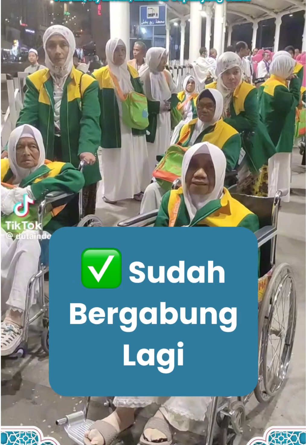 Alhamdulillah, Jemaah lansia yang terpisah sudah berkumpul kembali bersama pendampingnya dan siap melaksanakan umrah wajib. #haji #haji2025 