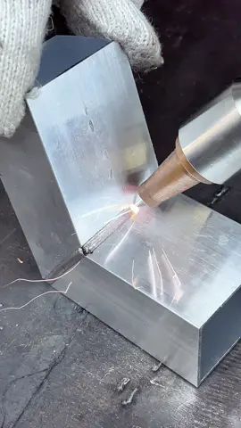#เครื่องเชื่อมเลเซอร์มือถือ #เทคโนโลยีการเชื่อม #ช่างเชื่อม #welding #โลหะ #โลหะ #เชื่อมอลูมิเนียม 
