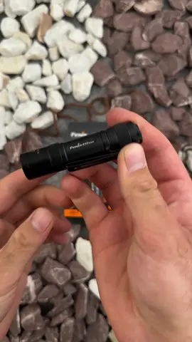 #creatorsearchinsights  🔦 كشاف الEDC الجميل والصغير بزر تشغيل تكتكالي ومغناطيس بنفس الوقت Fenix E12 v3 - بقوة 200 لومين، ومدى 78 متر  - بطارية AA القاعدي القابلة للتبديل والغير قابل للشحن - تشغيل تكتكالي وتغيير درجات تكتكالي وتدوير الرأس أيضا - دبل كليب ممكن استخدامه مثل لايت رأس أيضا -  طولها 8.15 سم - وزنها 53.9 غرام - جسم المنيومي مقاوم للسقوط من علو متر - مقاوم للغبار بالكامل - مقاوم للماء بمعيار ـــــــــــــــــــــــــــــــــــــــــــــــــــــــــــــــــــــــــــــــ 💰 السعر: 40 ألف دينار عراقي  ✅ مع ضمان 5 سنوات صيانة مجانية ـــــــــــــــــــــــــــــــــــــــــــــــــــــــــــــــــــــــــــــــ 🔋 جدول التشغيل: 🔸 العالية: 200 لومين - ساعة واحدة - 78 متر 🔸المتوسطة: 30 لومين - 15 ساعة - 30 متر 🔸 المنخفضة: 5 لومين - 100 ساعة - 12 متر .......................................................................... للحجز والاستفسار راسلونا على الخاص  أو 07519719999 07719719999 عنواننا الجديد في كركوك/ طريق أربيل-كركوك / مقابل مسبح جوهرة #foryoupagereels #edc #camping #foryourpage #foryou #foryoupage #like #comment #followme #followerseveryone #لايك #تعليق #متابعة #كركوك #بغداد #محافظات #تخييم #الرحلة 