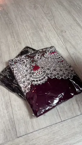 Masih banyak motif cantik lainnya😻😍 #fypage #mididressmotifterbaru2025 #fyp #gamis #rayonmotifpremium #fypage #CapCut #gamislebaran 