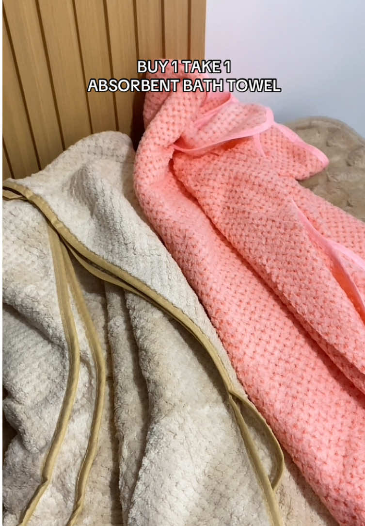 BUY 1 TAKE 1 Bath Towel kaya bumili na kayo ☺️ #bath #bathroom #bathroomessentials #bathessentials #bathtowel #towel 