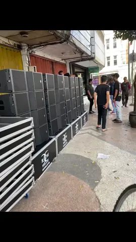 borongan RDW TARRA 210 LINE ARRAY ✅ 💜 yok pembelian bisa lah kredit uang muka dikit saja 😁 #linearray #spikeraktif #homecreditindonesia #malanghits #malang #fyp #fypシ #horegjawatimur #soundviral #soundsystem #homecreditmalang #alatmusik #audio #malang24jam #spiker #mixeraudio #poweraudio #power #spikerbluetooth 