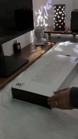 When unboxing feels like defusing a bomb!☠️🖤😎🤩#keyboard #foryoulage #fyp #typ #foryou #customkeyboard #cool #mechanicalkeyboard #trending #game #fypシ #zornher #asmr #fypシ゚viral #foryoupage #trend #zh980 #black 