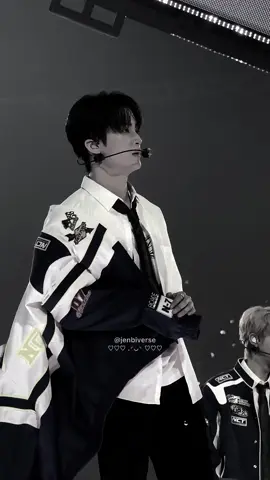 #marklee #nct  .  .  ©jenbiverse #fps @tiktok 