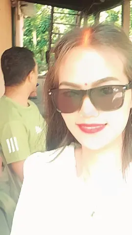 mamma ko ghar ma ghumgham 