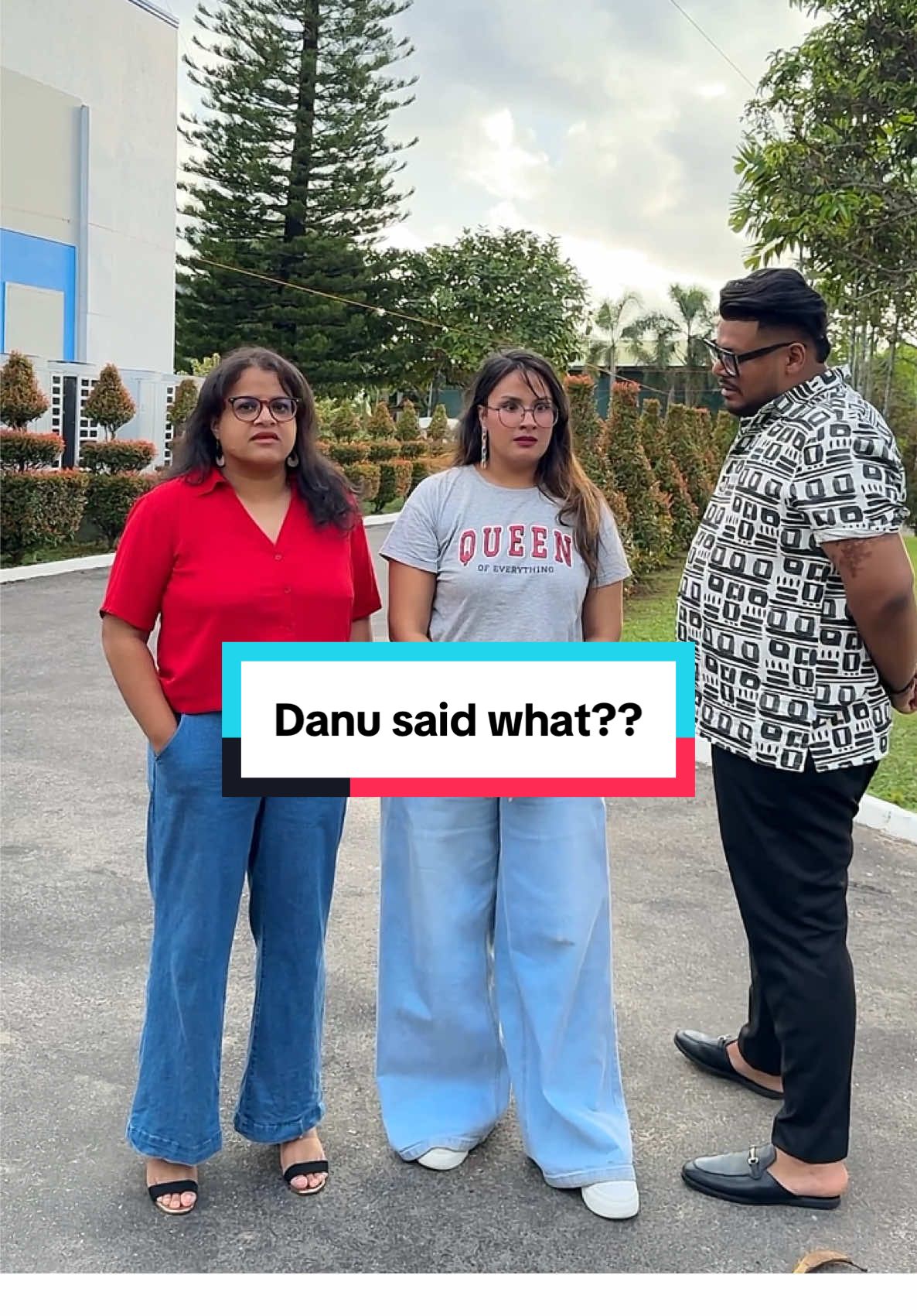 Error: “Compliment Not Found” 😐 #yes101 #srilanka #fyp #foryou #foryoupage #funnyvideos #fun #compliments #trending #viral #danu #sheyandtash #xcyzba @Danu Innasithamby @Shey Liyanage @tashyaeffingsegel 