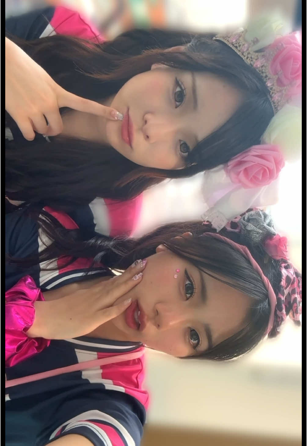 姫とクイーン🎀👑 ⊹ ₊ ⟡  #体育祭ピンク#体育祭盛り髪#リボンピンクヒョウ柄#色黒#高校生#jk#クラTホッケー#あばあばあば#おすすめ#fyp