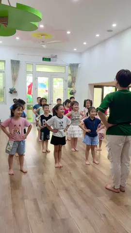 Squid Game song 😍 Kid Dance #trending #xuhuong #quanggiahuy #thayhuykiddance #tiktokdance #fyp 