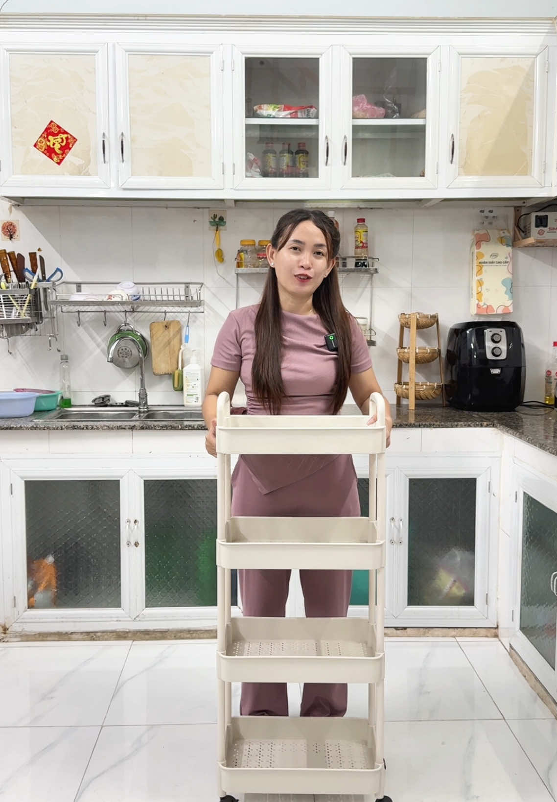 kệ đa năng 4 tầng để đồ có bánh xe #nguoimenhi #kedanang #ke4tang #kedanang4tang #kedanang3tang #kedanangcobanhxe  @Phạm Lâm Vy R2  @Phạm Lâm Vy R2  @Phạm Lâm Vy R2 