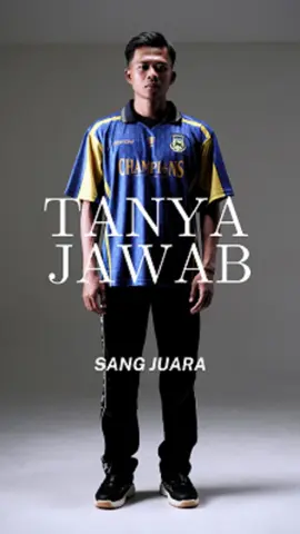 Mari kita rayakan juara ini dengan tanya Jawab Bareng Sang Juara! ⭐️⭐️⭐️⭐️ Kali ini tim Footstep dapet kesempatan buat ngobrol langsung sama Edo Febriansyah dari @PERSIB🏆 Kita bahas soal sepatu andalannya @Dofeb kalo lagi off the pitch 👟 Buat yang penasaran Edo paling suka gaya santai atau sporty? Jawabannya ada di Reels ini! 📹 Tap to watch & comment: siapa pemain Persib yang harus kita ajak ngobrol selanjutnya?  #persib #persibbandung #champion #backtoback #bandung #infobandung #fyp #trend #footstepfootwear #borntomakehistory #berandatiktok 