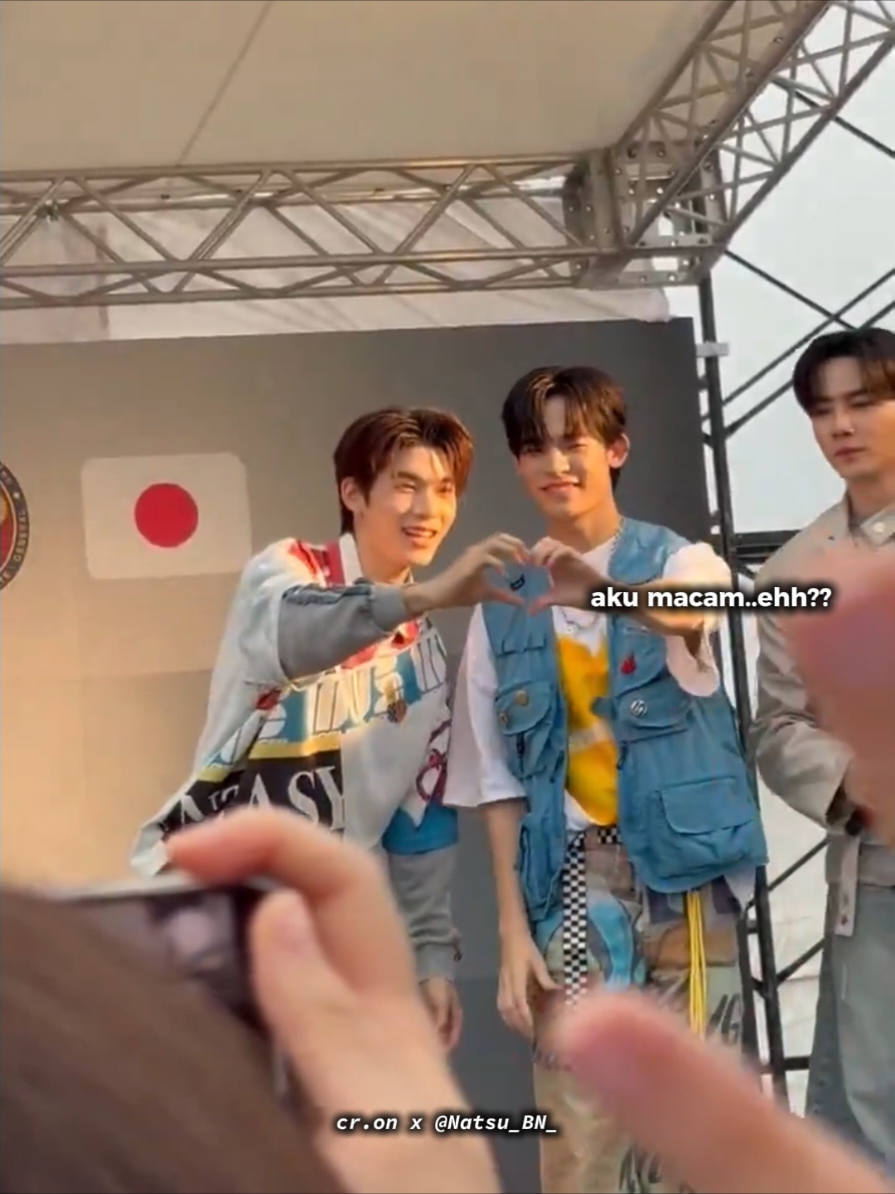 lain kalii jgn lupa ajak binii😭😭 #zeepruk #twnpich #porsuppakarn #teeteepor #ตี๋ตี๋ป๋อ #ป๋อตี๋ตี๋ #dmdinosaka2025xteeteepor 