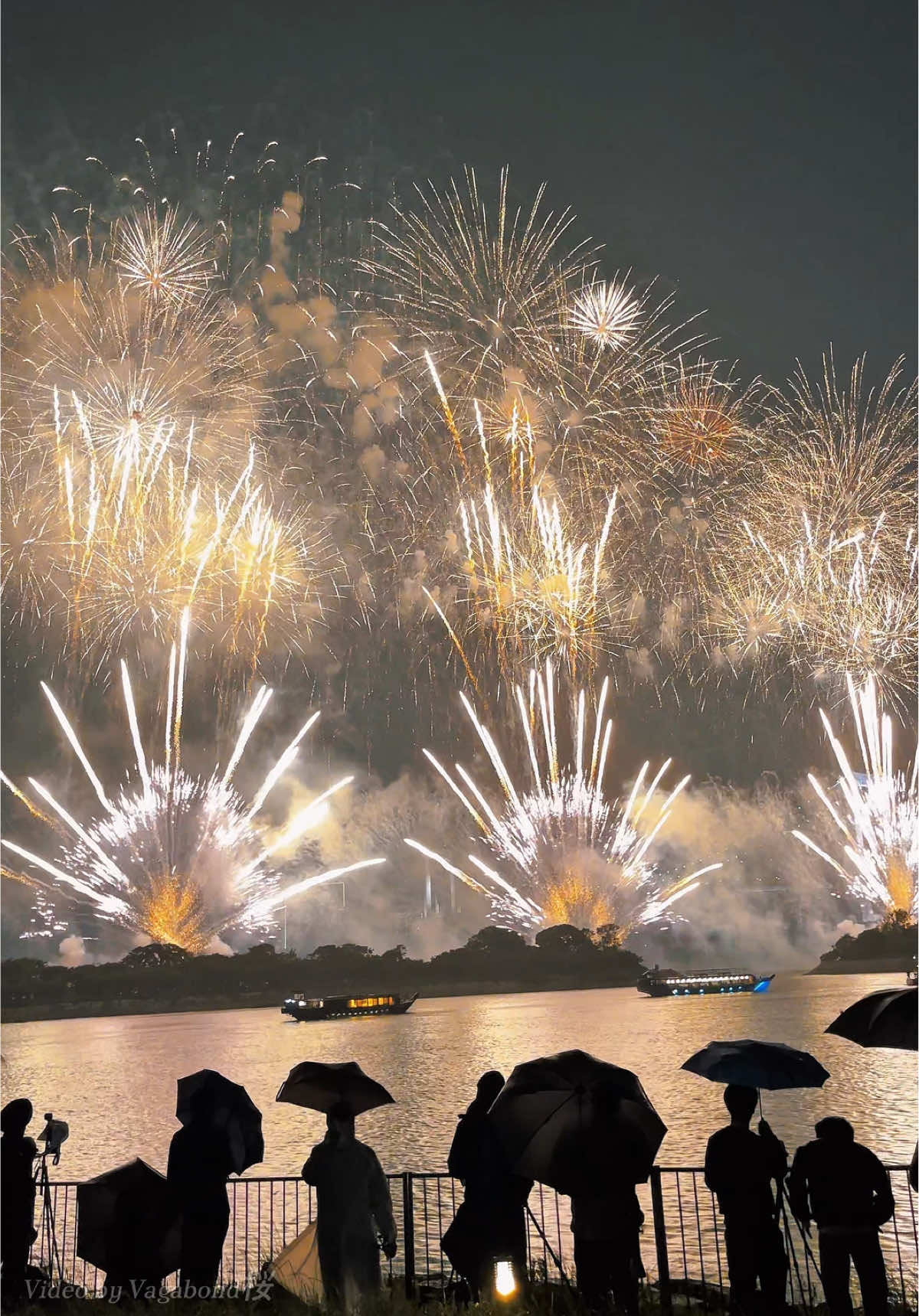 Sẽ thật tuyệt nếu như có em ở đây cùng anh 🥰#fyp #nhatban #おすすめ #花火 #お台場 #starisland2025#tokyo #tokyoview #xuhuong 