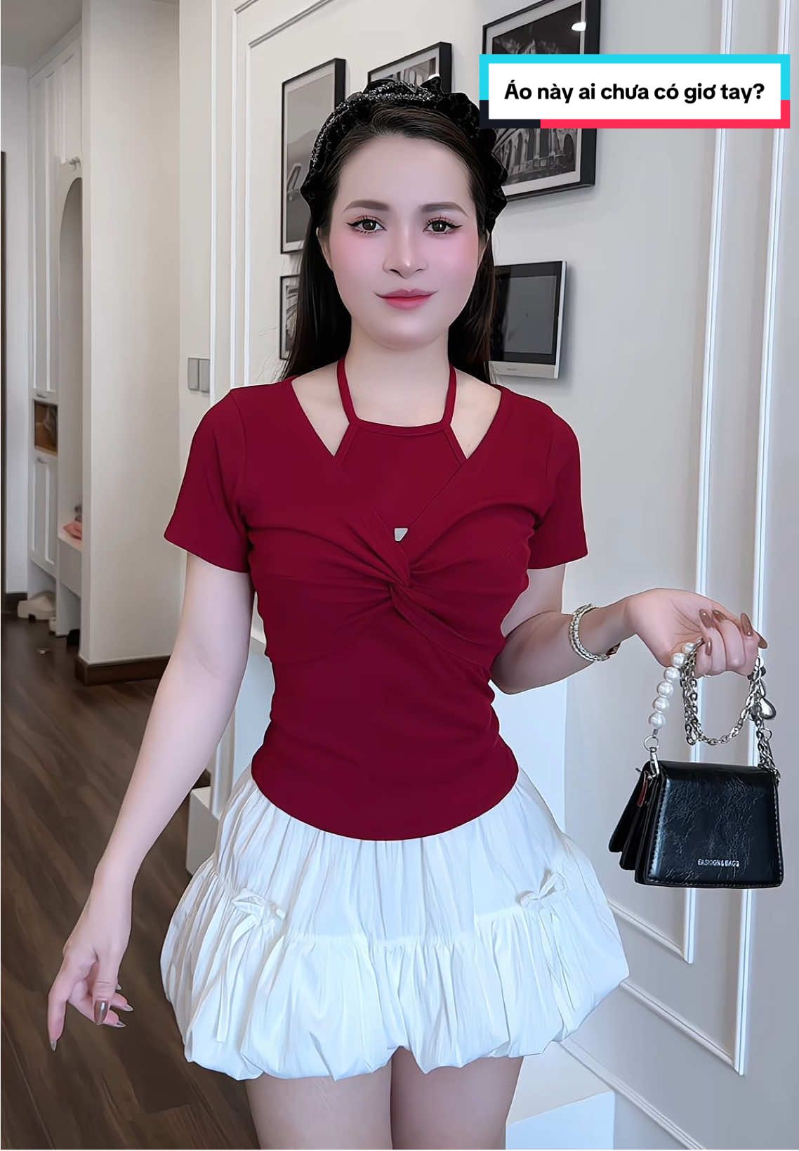 Eo áo yếm xinh đỉnhhhh #dươngơi #lamdep #thoitrangnu #aothun #aobody #aoyem 