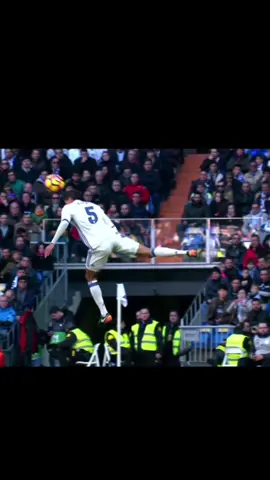 Varane l’un des meilleurs défenseur au monde 🧠🔥#varane #realmadridfc #france 