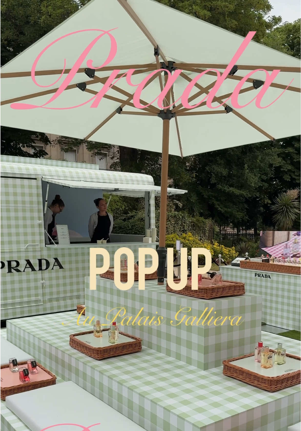 PICNIC Prada, Samedi 24 et dimanche 25 mai de 11h à 19h 💕 (14-16 avenue du président Wilson, Paris 16) @pradabeauty @Prada #PradaMothersDay #pradabeauty #makeup #parfum Collaboration commerciale 
