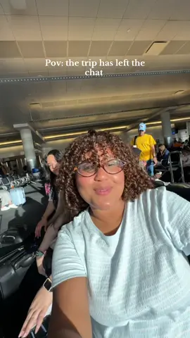 Ahh we’re so exicted!! 🫶🏽 #traveltiktok #traveltok #viaje #trend #fypシ #virall #foryoupage❤️❤️ #trend #elshowdelamaravilla 