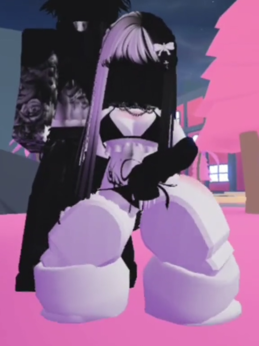 Ayy😻🫦 . CD: @♡K7_Lazuu☆♡ 💗💗💗 Dances: •I'm bad• •hip roll• Game: •Tod• Colab: @✞︎~𝑎𝑙𝑦~✞︎ 💗 I miss the 