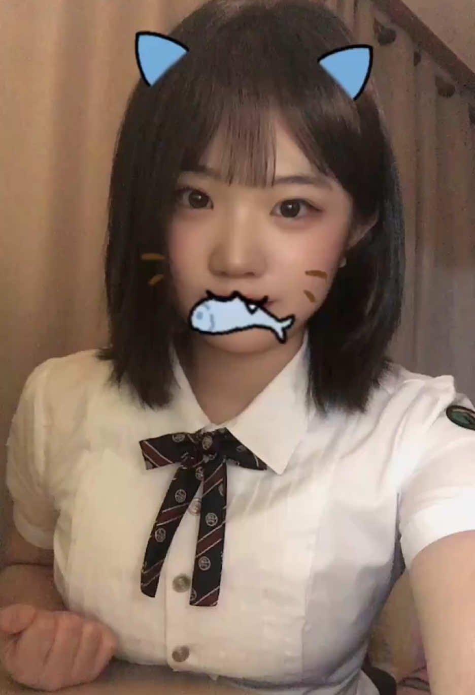 고2에 어플설치 부모님 허락 필요한건 나밖에 없을거야.. #08 #09 #10 #새벽에올리면추천잘뜬다며 #douyin #도우인 