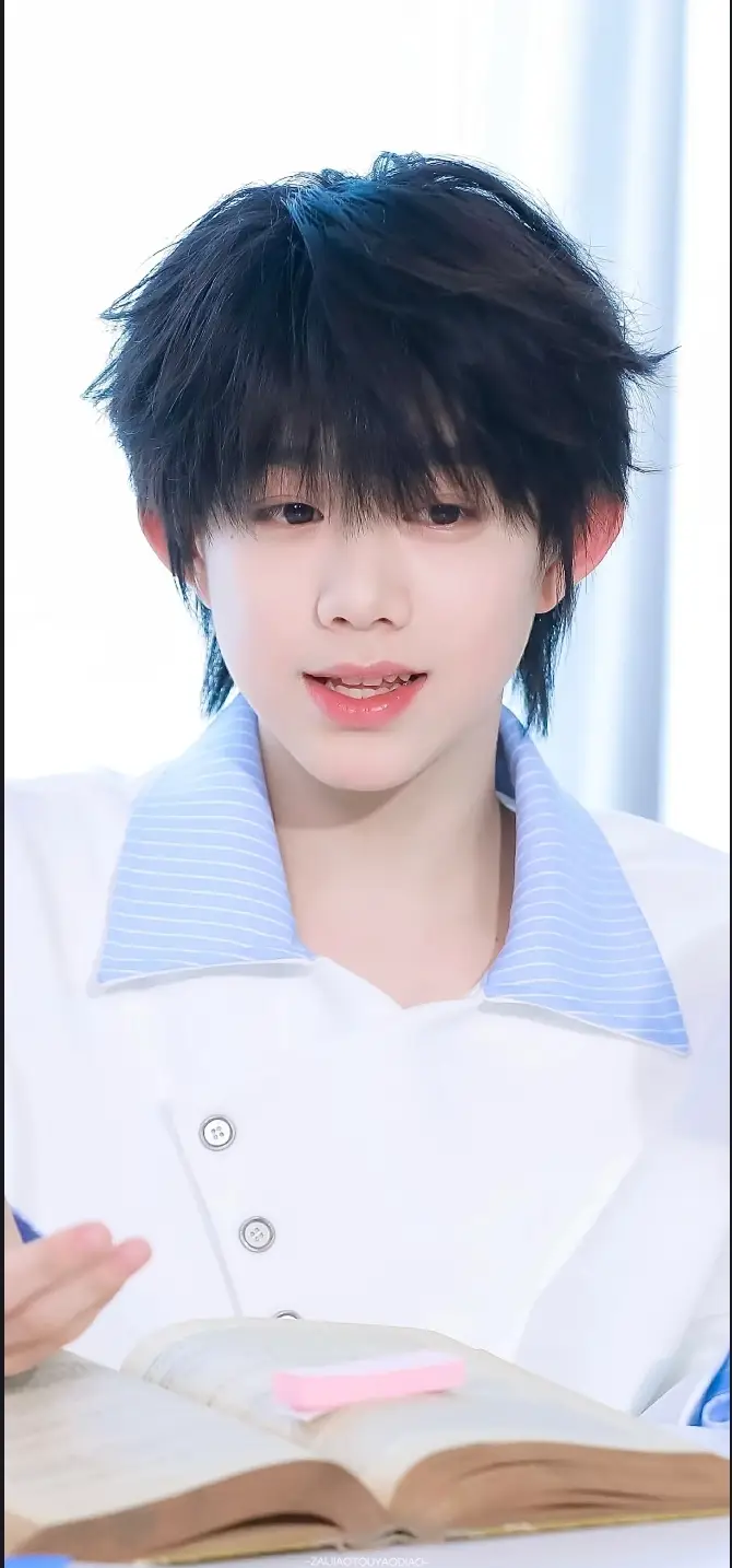 cho bạn nào cần ạ #trandichhang #trầndịchhằng #chenyiheng #陈奕恒 #chenyiheng_陈奕恒🌸💫 #hannie_cjm_cyh #hannie_cjm 