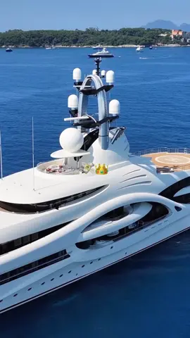 Make it happen👑🫡 #futuremillionaire #luxurylife #money #richlifestyle 