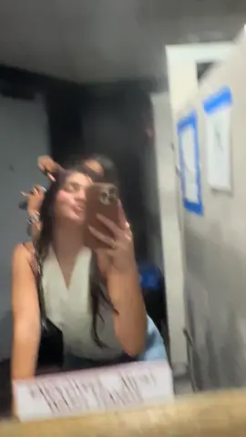 Bathroom attendees are the best #girlsroom