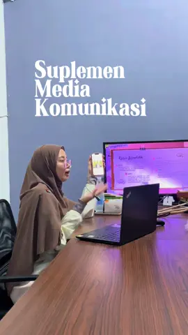 Suplemen Media Komunikasi ✨ Bersama Mba Novry Anggraini S. Sos, belajar bareng tentang Dasar- dasar jurnalistik hingga tips dan trik cara menulis yang baik dan benar mulai dari tata kepenulisan hingga gaya kepenulisan. Dari pelatihan ini diharapkan dapat menjadi pembelajaran dan pengalaman baru bagi anak media Komisariat KAMMI UIN Raden Fatah untuk mengasah kemampuan menulis yang baik dan bermanfaat bagi sekitar✨#kelasmedia #KAMMI #fyppppppppppppppppppppppp #fypage 