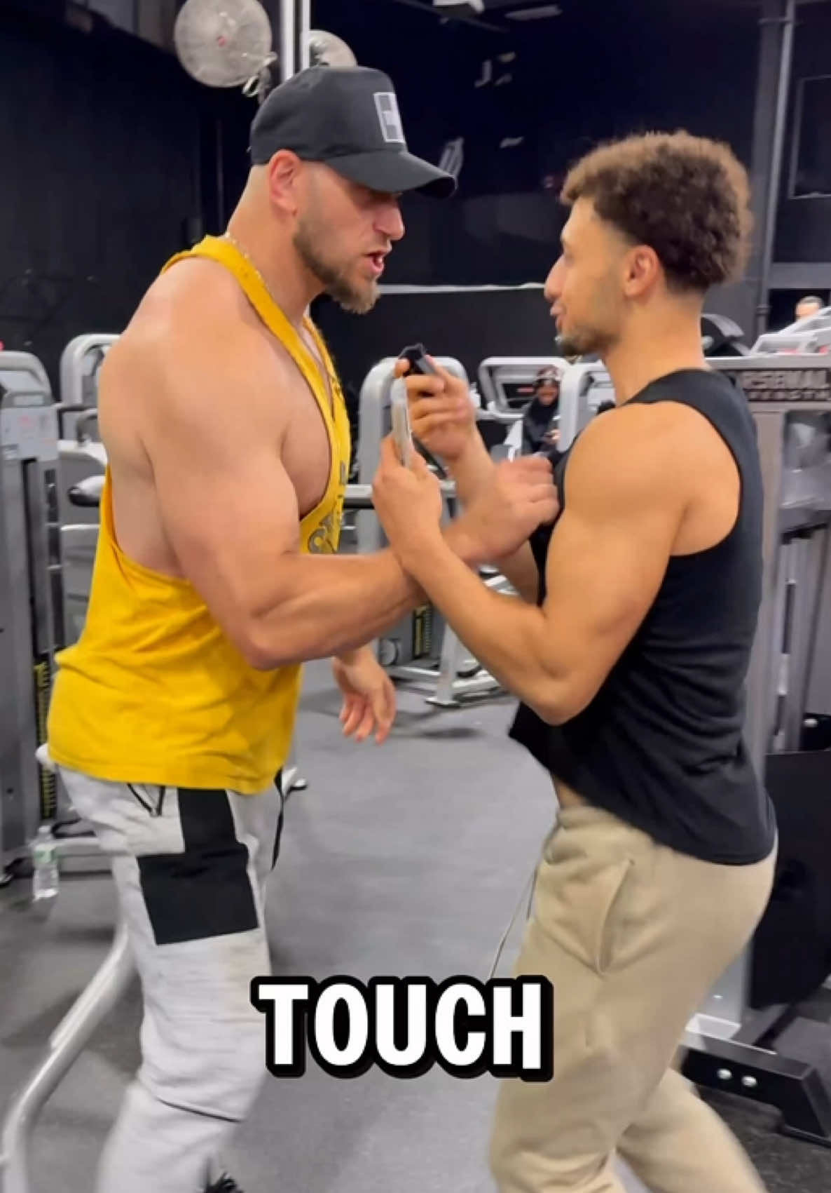 Can he do more pull-ups for $10,000💪🏽⁉️ @Goblin Gear code: “Adam” #viral#gym#challenge#trend#fitnesschallenge#mrbeast#funny#comedy#workout#trending#win#pullups 