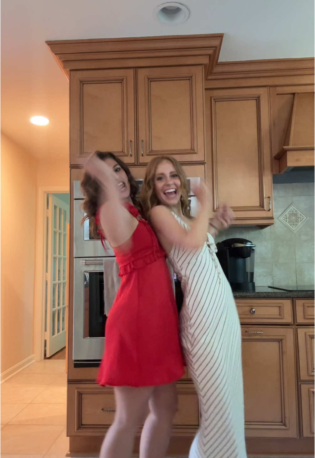 🥂🥂🥂