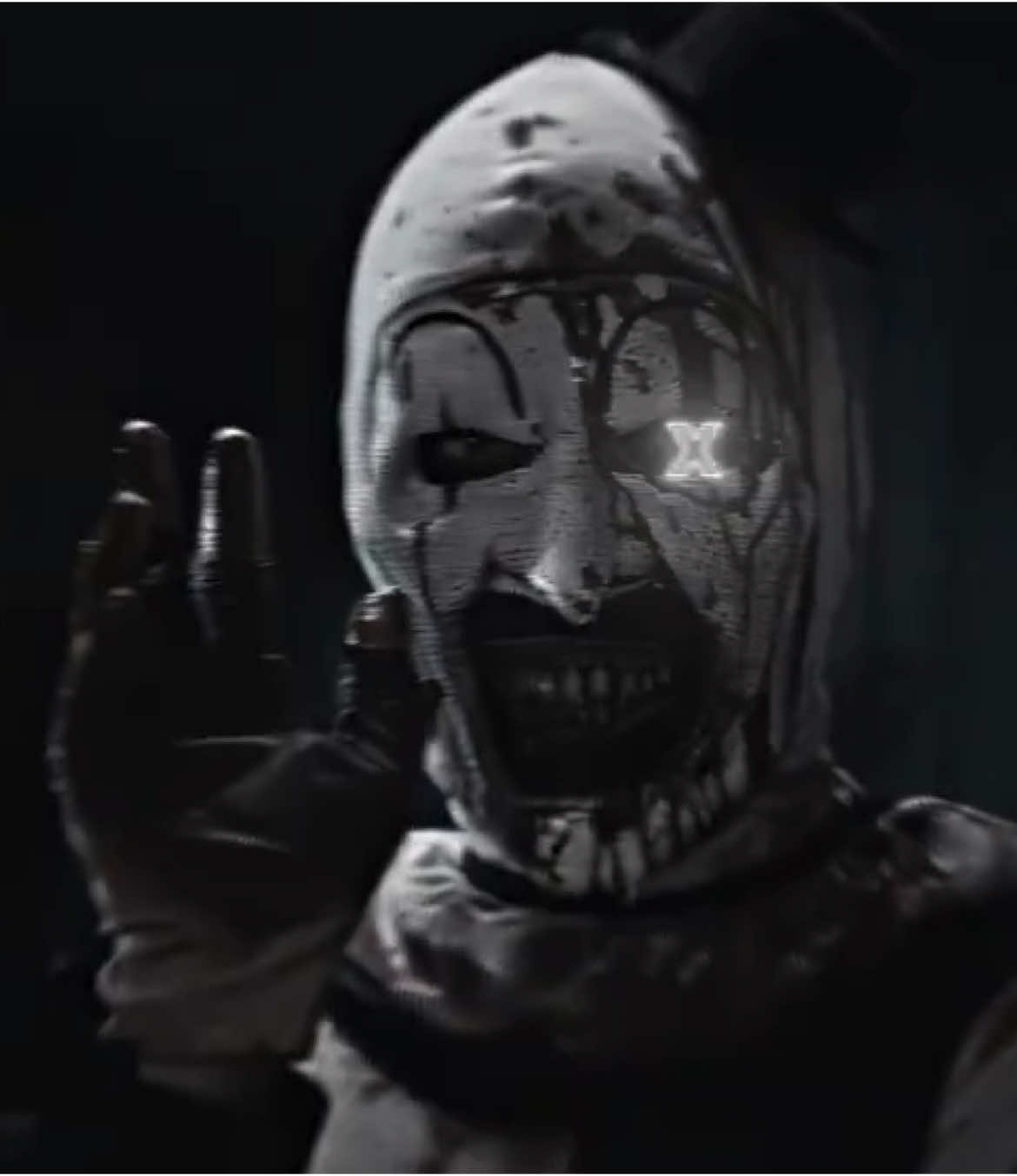Art The Clown 😈 @Artsy The Clown #fyp #horror #edit #cool #tuff #killer #movie #art #arttheclownedit #clown #terrifier 