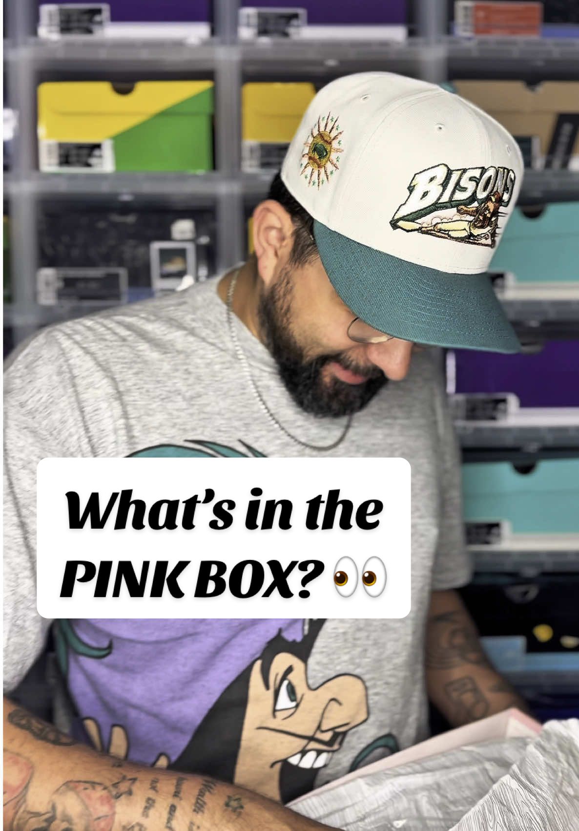 Sneakerheads be like… 😂 He said what sneakers is better than the Nike SB dunk low ‘Tiffany’!? 👀😳 #sbsway #foryou #nikesb #sneakerheadsbelike 