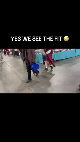 What’s with all these aura farmers at MomoCon 😭 #juwonthe1 #fyp #fypツ #funny #momocon 