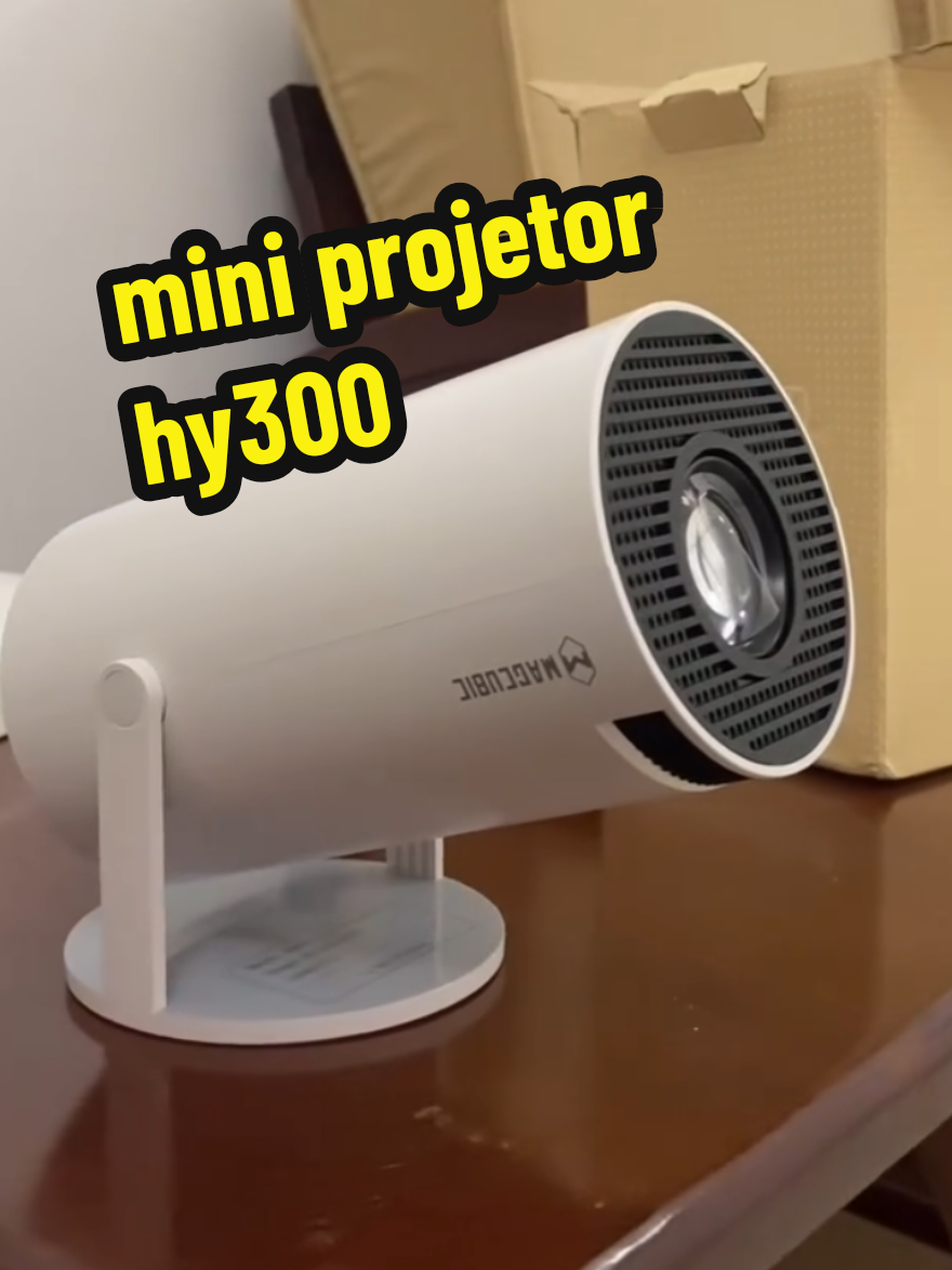 O projetor queridinho do TikTok Shop chegou aqui no perfil! Transforme qualquer parede em uma verdadeira tela de cinema! ✅ Imagem em alta definição e super nítida. ✅ Ideal para filmes, games e apresentações. ✅ Compacto, portátil e fácil de usar em qualquer lugar. 👉 Perfeito para sua casa ou para presentear! Clique no carrinho laranja para comprar o seu agora! Siga o perfil para mais dicas!