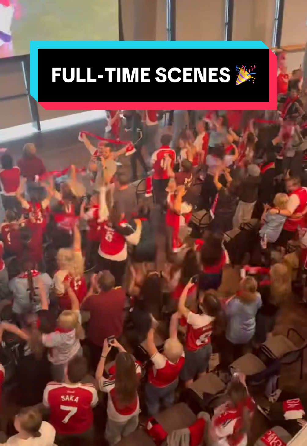 The moment of glory 🎉 Arsenal fans erupt at the Emirates after hearing the full-time whistle! #arsenal #arsenalwomen #football #champions #fans #championsleague 