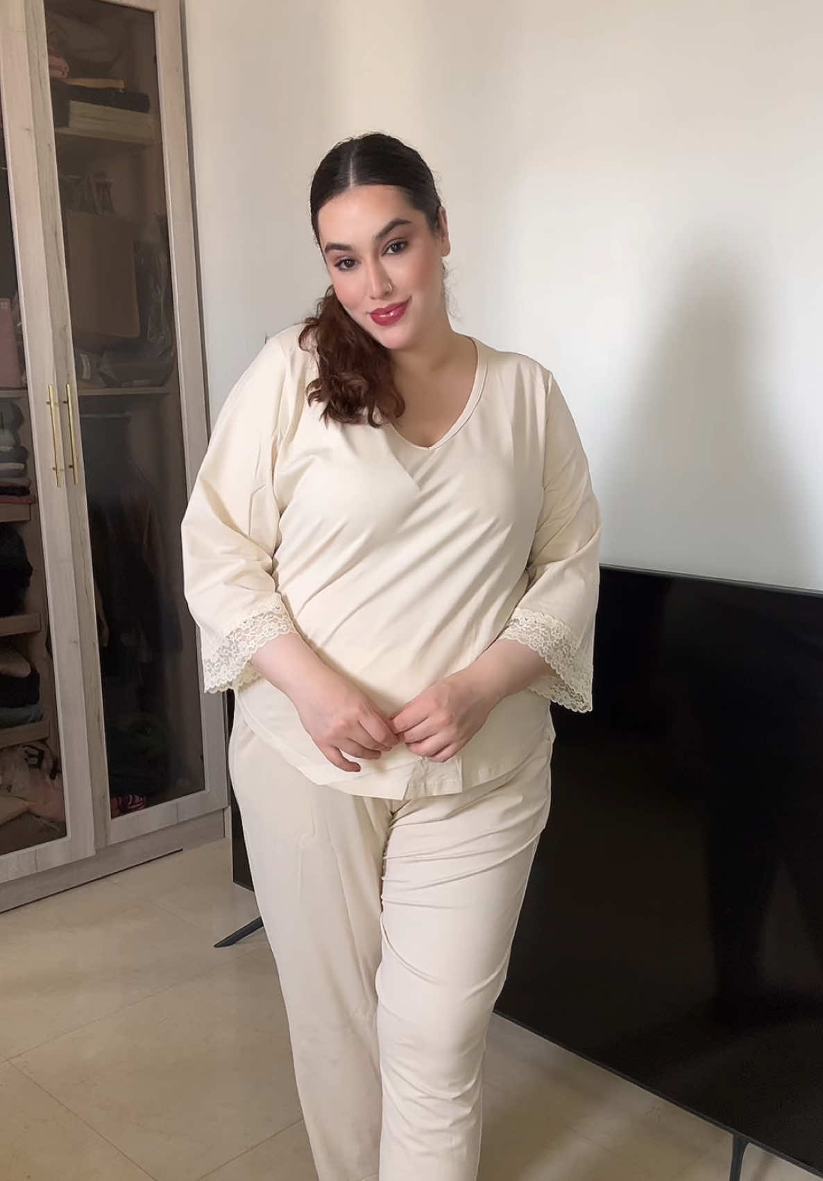 Stay tuned for the trendiest by searching and following SHEIN store names🫶🏻 Use “shopQ2Tuba” to get discounts! @SHEIN_AR_Official @SHEIN  #SHEINtrends #ad #SHEINforAll 