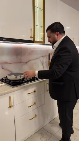 O prăjeală din când în când mai merge :))))))))))