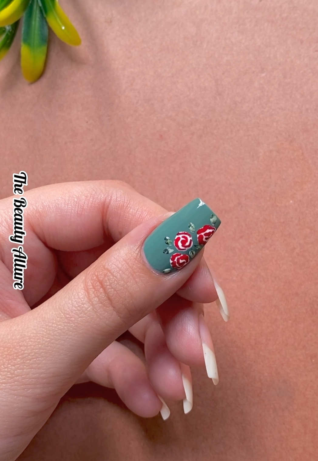 💅🌹easy flower nail art idea #nail #nails #nailsnailsnails #nailart #nailarts #nailartdesign #nailarttutorial #easy #easynailart #beginnersnailart #notoolnailart #notools #nailartwithouttools #nailartathome #athomenails #nailstyle #nailswag #nailsinspiration #nailpro #nailartist #nailtutorial #naildesign #nailart2024 #thebeautyallure 