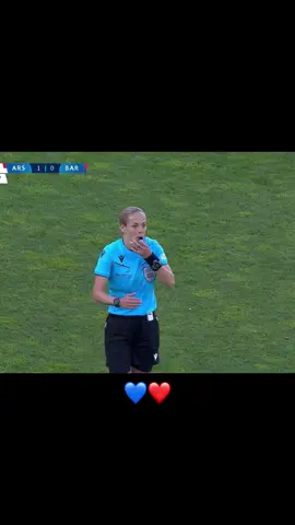 Oh my team  #woso #wosoedit #foryou #fyp #barcelona #WomensFootball #viscabarca #barca #spain #alexiaputellas #ap11 #lareina #alexia #sydney #sydneyschertenleib #alexiaputellasgirl 