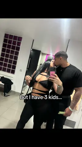 Now that I’m ready to share ..  registry in bio @@♟️Lightskinfit♟️ #viralvideo #fyp #fypシ #couple 