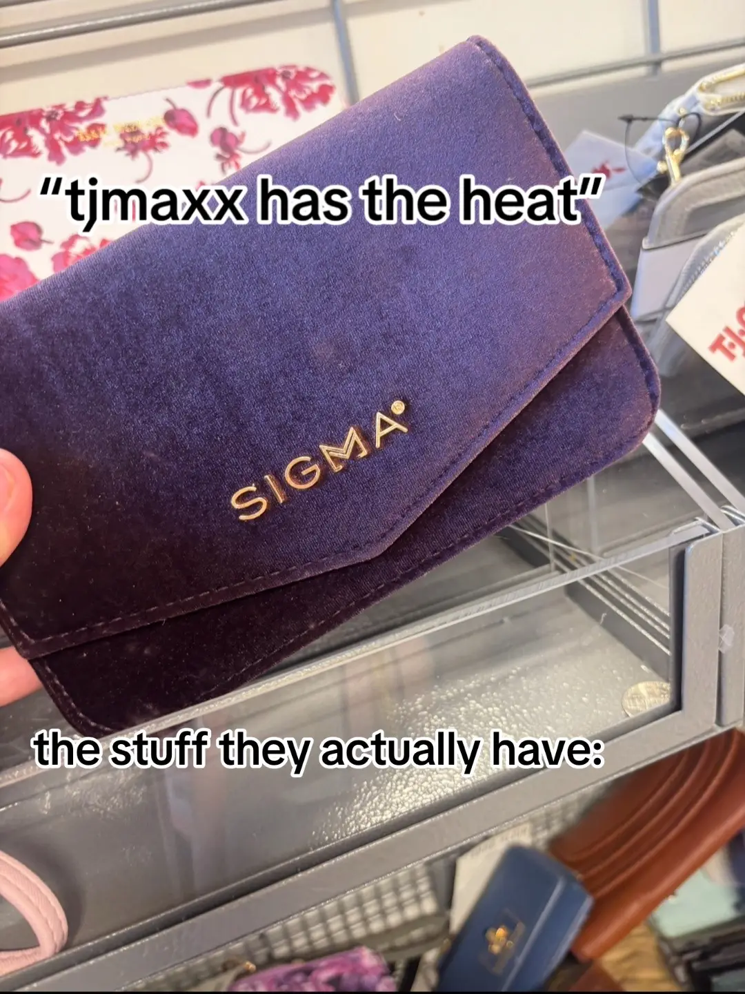 nah sometimes they do have good stuff but i saw this & had to😭😭😭  #tjmaxx #shopping #contentcreation #wthellyrob #fyppp 