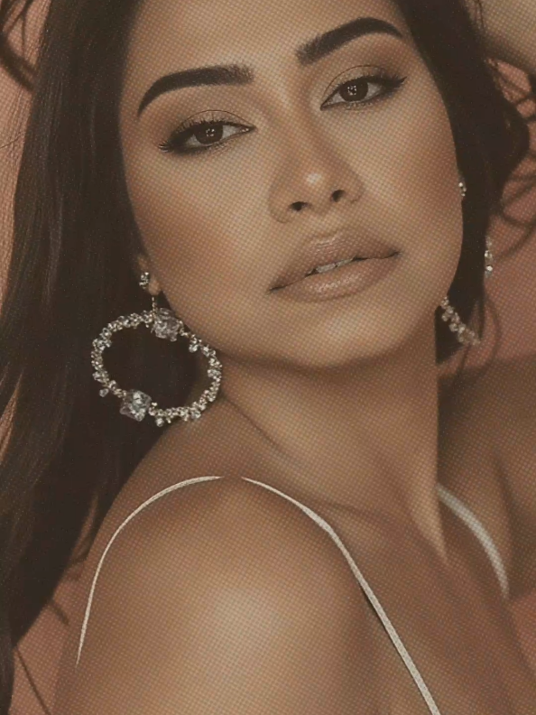 #عينك_ع_اللي_رايحة🧍‍♀️_واللي_جاية🚶‍♀️  #شيرين @Sherine Abdelwahab #CapCut  #شيرين_عبدالوهاب #عينك  #شيرين_عبد_الوهاب  #شيرين_عبد_الوهاب_ملكة_الاحساس  #sherineabdelwahab  #تصميم_فيديوهات🎶🎤🎬  #yaso_2y #fyp  #fypシ゚ #🎶🎧  #foryoupage❤️❤️  #مجرد_ذووقツ🖤🎼  #تصميم_فيديوهات🎶🎤🎬تصميمي🔥  #مجرد________ذووووووق🎶🎵💞 